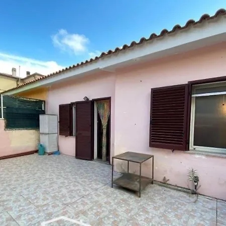 Free Parking 4 Minuti Dal Mare, Bbq Con Cortile Apartment San Teodoro (Sardinia)